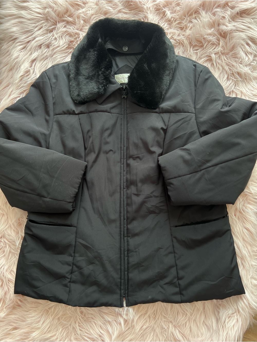 Jones New York Black Puffer Jacket with Faux Fur Collar XL